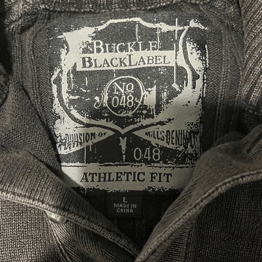 Buckle Black Label Men's Gray Crewneck Sweater - Picture 2 of 4